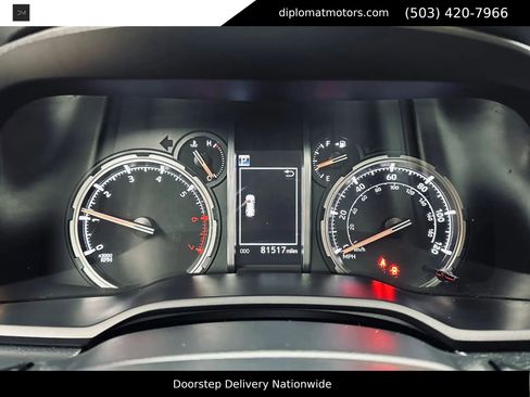 Used 2020 Toyota 4Runner Venture w/ Moonroof Package AWD/4WD image 33