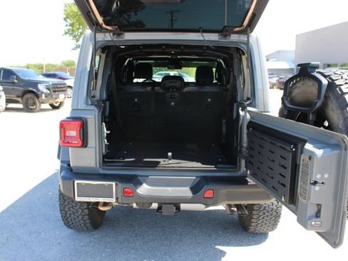 Used 2023 Jeep Wrangler Unlimited Rubicon 392 w/ Xtreme Recon 35" Tire Package AWD/4WD image 7