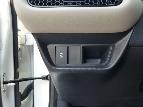 New 2027 Honda HR-V LX image 20