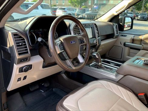 Used 2019 Ford F150 Limited w/ Trailer Tow Package image 18