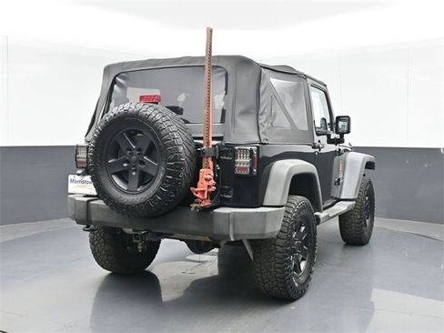 Used 2012 Jeep Wrangler Sport image 14