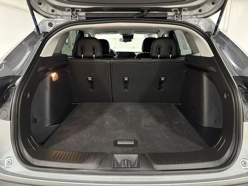 Used 2024 Chevrolet Trax LT image 23