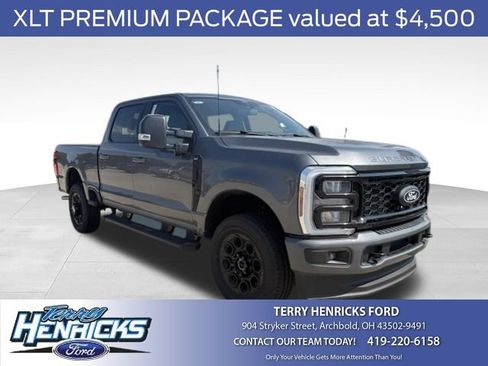 New 2027 Ford F250 XLT w/ XLT Premium Package AWD/4WD image 1