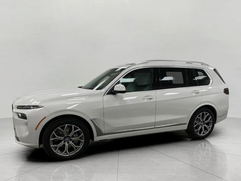 New 2026 BMW X7 xDrive40i AWD/4WD image 10