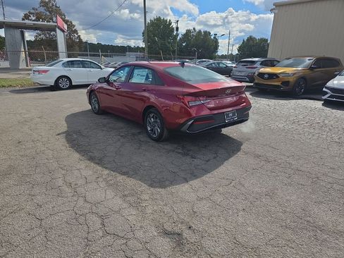 New 2026 Hyundai Elantra Blue image 15