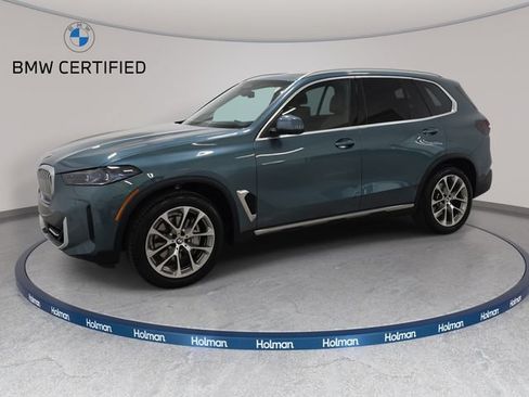 Used 2024 BMW X5 xDrive40i w/ Premium Package AWD/4WD image 1