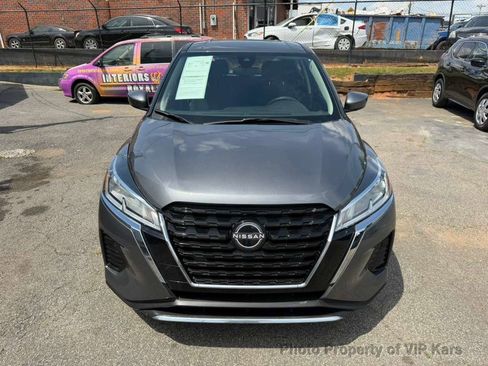 Used 2024 Nissan Kicks S FWD image 2