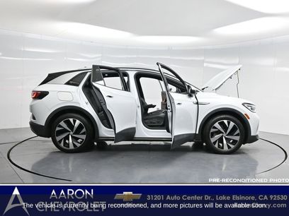 Used 2022 Volkswagen ID.4 Pro S w/ Gradient Package