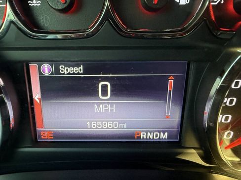 Used 2016 GMC Sierra 1500 SLE w/ SLE Value Package AWD/4WD image 17