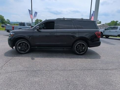Used 2023 Ford Expedition Limited AWD/4WD image 33