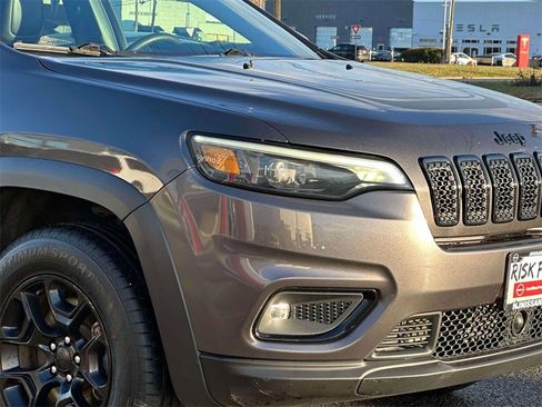 Used 2022 Jeep Cherokee Latitude w/ Trailer Tow Group image 8