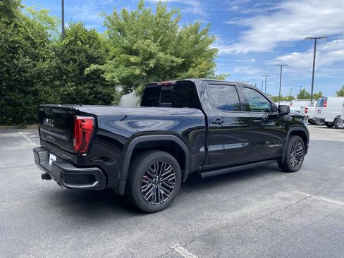 Used 2022 GMC Sierra 1500 Denali Ultimate AWD/4WD image 9