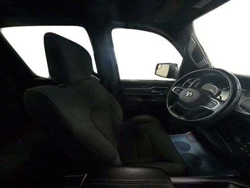 Used 2019 RAM 1500 Big Horn image 33