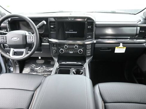New 2026 Ford F250 Lariat w/ Black Appearance Package AWD/4WD image 27