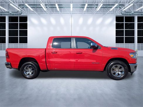 Used 2024 RAM 1500 Laramie image 24