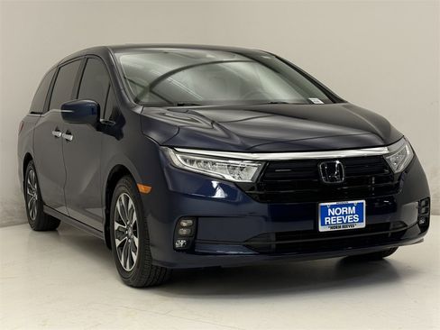 Certified 2024 Honda Odyssey EX-L image 4