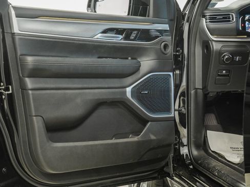 New 2026 Jeep Grand Wagoneer L 4WD image 46