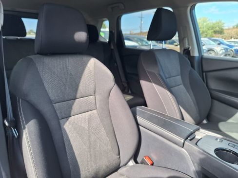 Used 2024 Nissan Rogue SV image 23