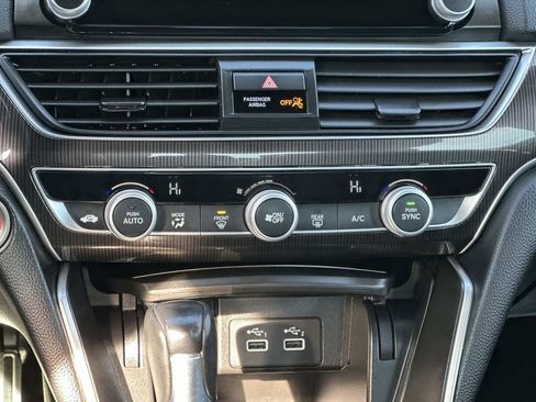Used 2022 Honda Accord Sport image 12