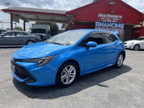 Used 2019 Toyota Corolla SE FWD image 8