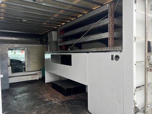 Used 2007 Ford E-450 and Econoline 450 image 8