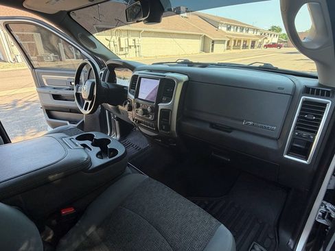 Used 2019 RAM 1500 Big Horn AWD/4WD image 15