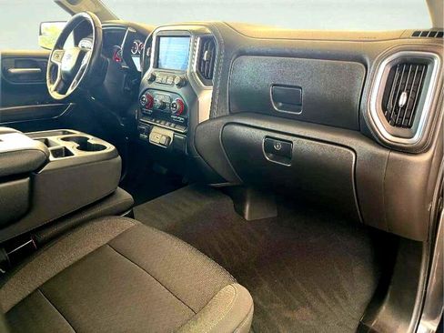 Used 2021 Chevrolet Silverado 1500 RST AWD/4WD image 11