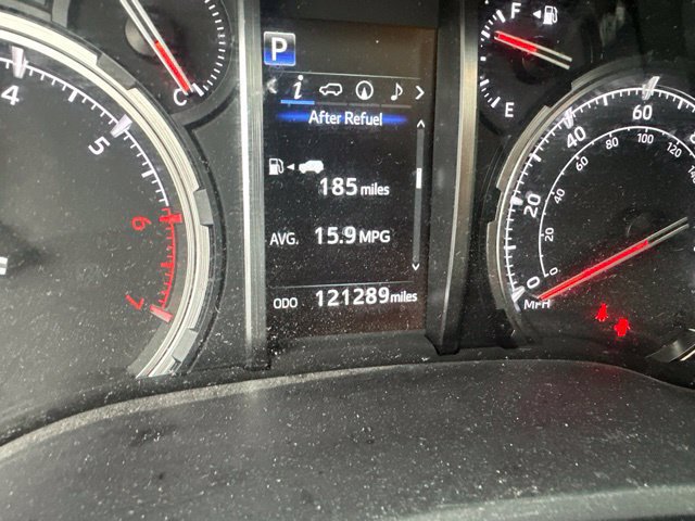 Certified 2020 Toyota 4Runner Venture w/ Moonroof Package AWD/4WD image 2