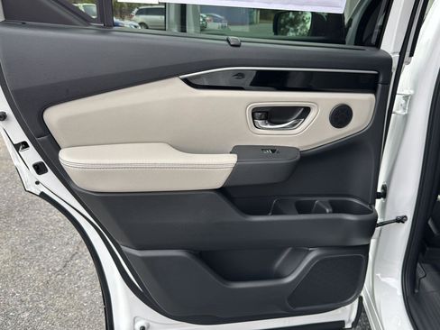 New 2026 Honda Pilot EX-L image 16