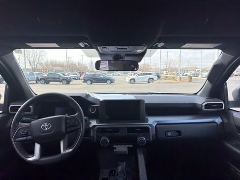 Used 2025 Toyota 4Runner SR5 image 14