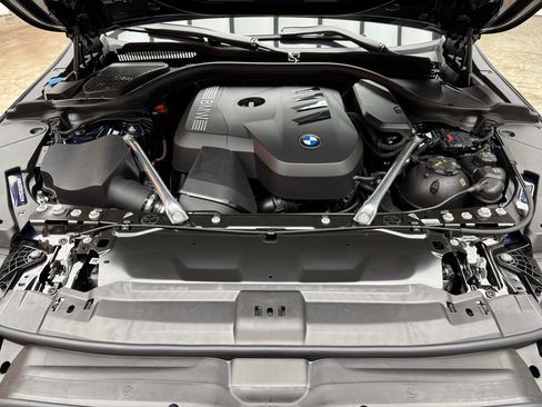 New 2026 BMW 530i xDrive w/ Premium Package AWD/4WD image 29