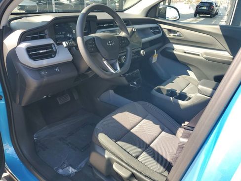 New 2027 Chevrolet Bolt LT FWD image 18