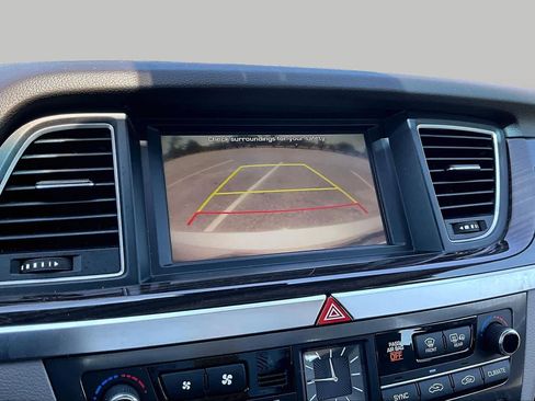Used 2016 Hyundai Genesis 3.8 w/ Option Group 02 RWD image 27