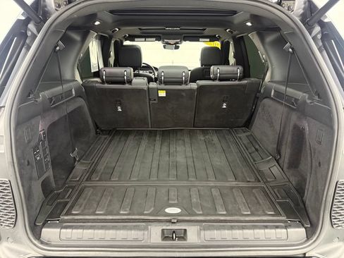 Used 2023 Land Rover Discovery S R-Dynamic AWD/4WD image 10