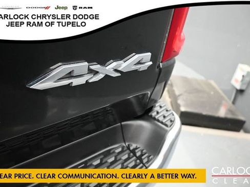 Used 2025 RAM 1500 Laramie AWD/4WD image 36
