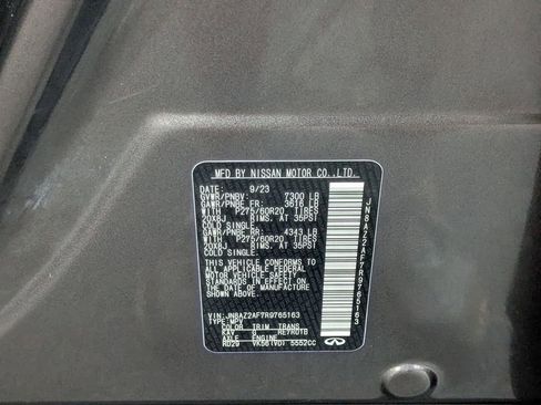 Used 2024 INFINITI QX80 Luxe image 31