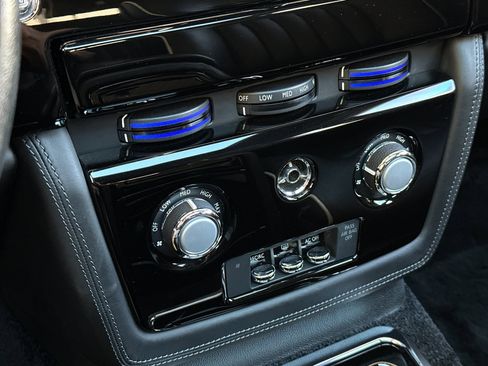 Certified 2008 Rolls-Royce Phantom Sedan image 20