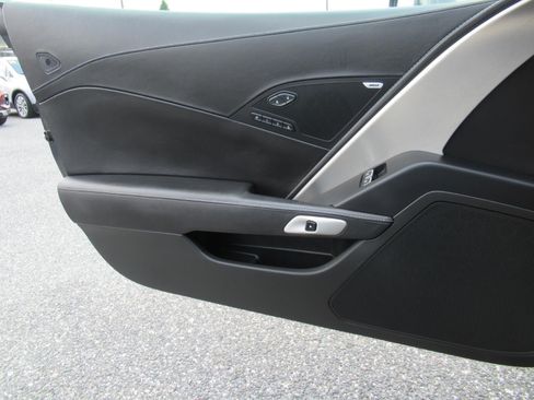 Used 2017 Chevrolet Corvette Grand Sport RWD image 17