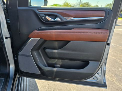 Certified 2023 GMC Yukon XL Denali Ultimate w/ LPO, Floor Liner Package AWD/4WD image 40