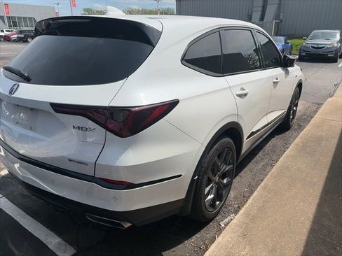 Used 2024 Acura MDX A-Spec image 3