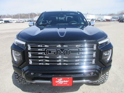 New 2026 GMC Canyon Denali image 12
