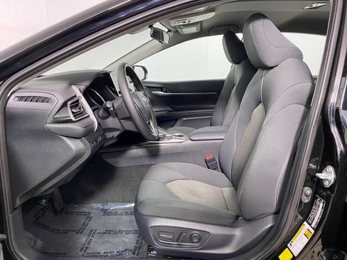 Certified 2024 Toyota Camry LE FWD image 10
