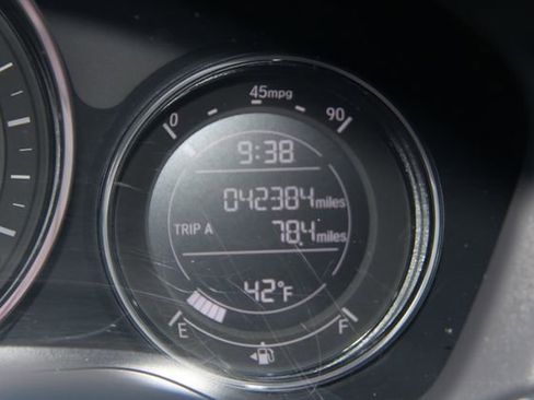 Used 2021 Honda HR-V LX image 23