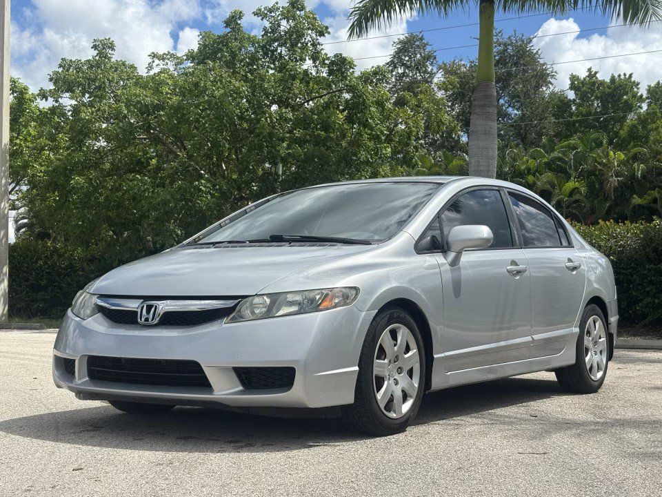Used 2010 Honda Civic LX image 2