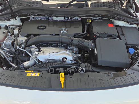 Certified 2023 Mercedes-Benz GLA 250 image 19