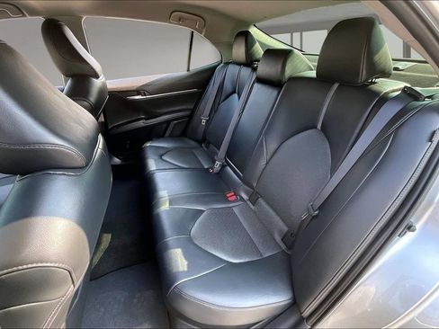 Used 2024 Toyota Camry XLE FWD image 22