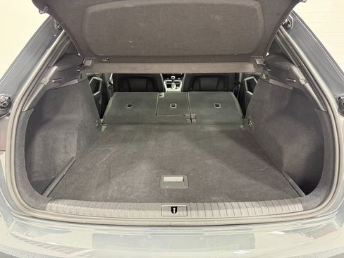 Used 2020 Audi Q3 2.0T Premium w/ Convenience Package image 48