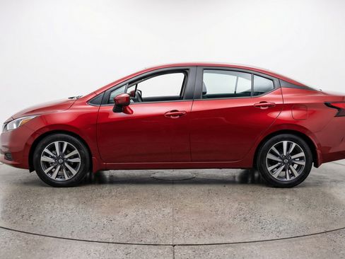 Used 2025 Nissan Versa SV w/ Trunk Package FWD image 5