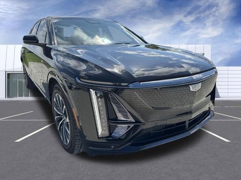 Certified 2024 Cadillac Lyriq Sport AWD/4WD image 1