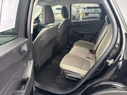 Used 2022 Ford Escape SE w/ Convenience Package image 13